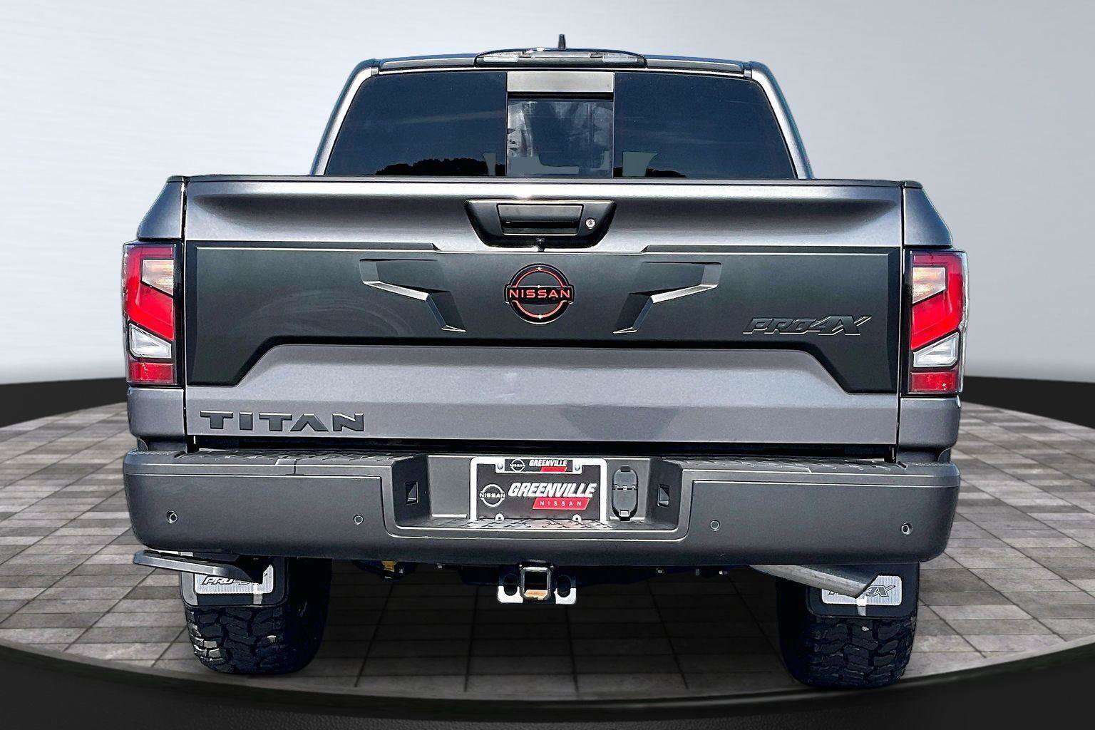 Certified 2024 Nissan Titan PRO-4X w/ Pro-4x Convenience Package AWD/4WD image 5