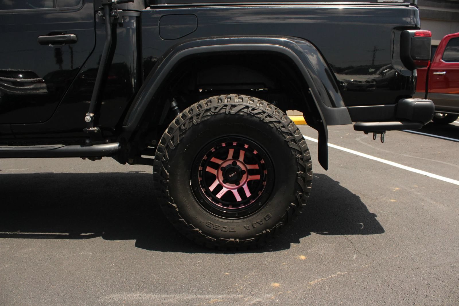 Used 2020 Jeep Gladiator Rubicon AWD/4WD image 4