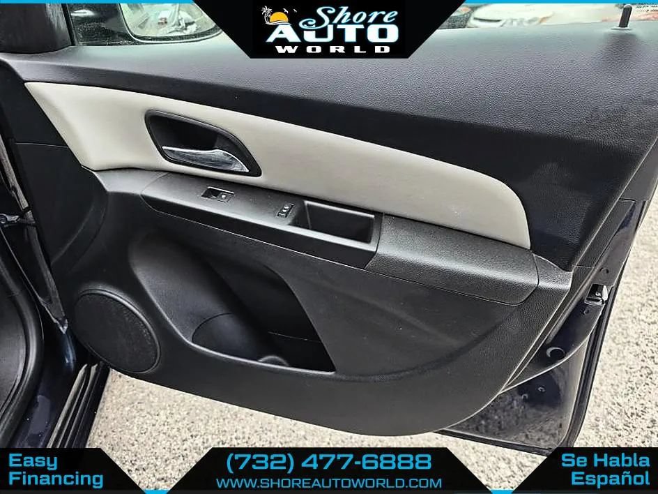 Used 2016 Chevrolet Cruze LS FWD image 16