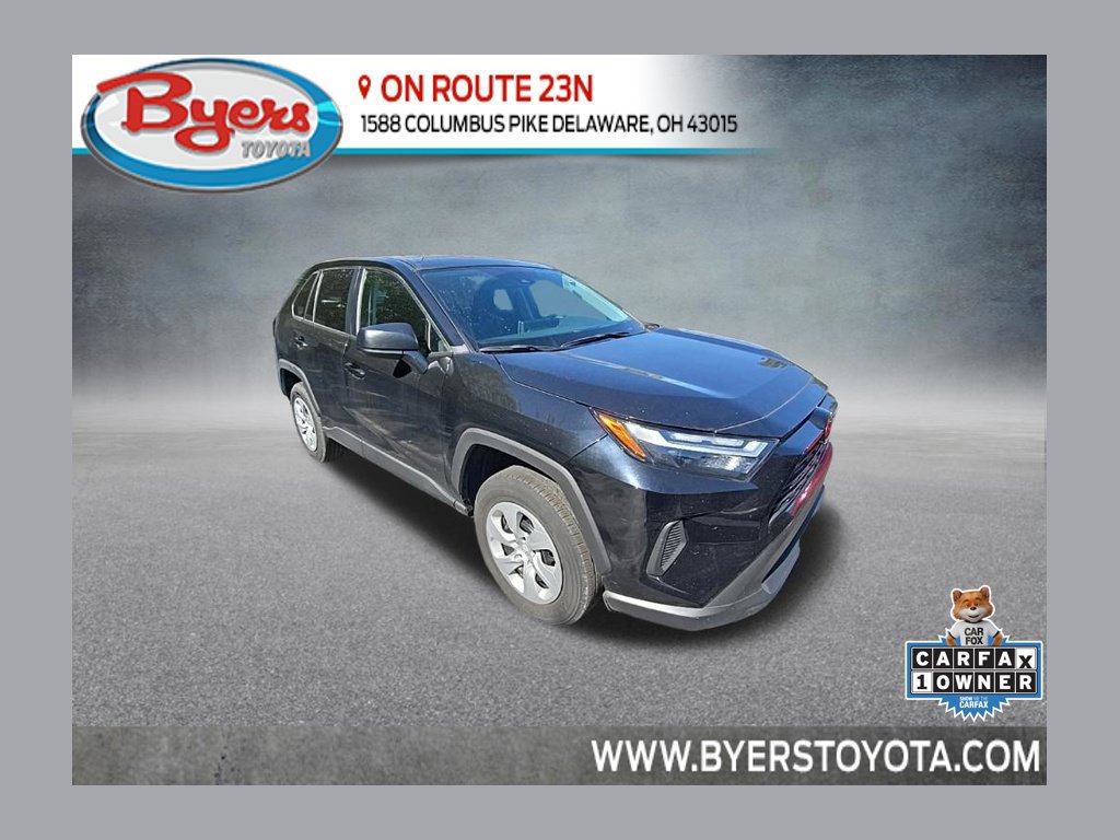 Used 2025 Toyota RAV4 LE AWD/4WD image 1