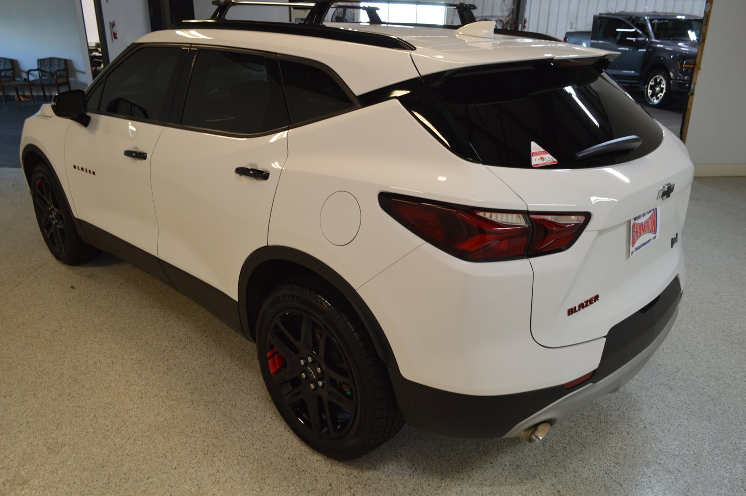 Used 2021 Chevrolet Blazer LT w/ Redline Edition FWD image 5