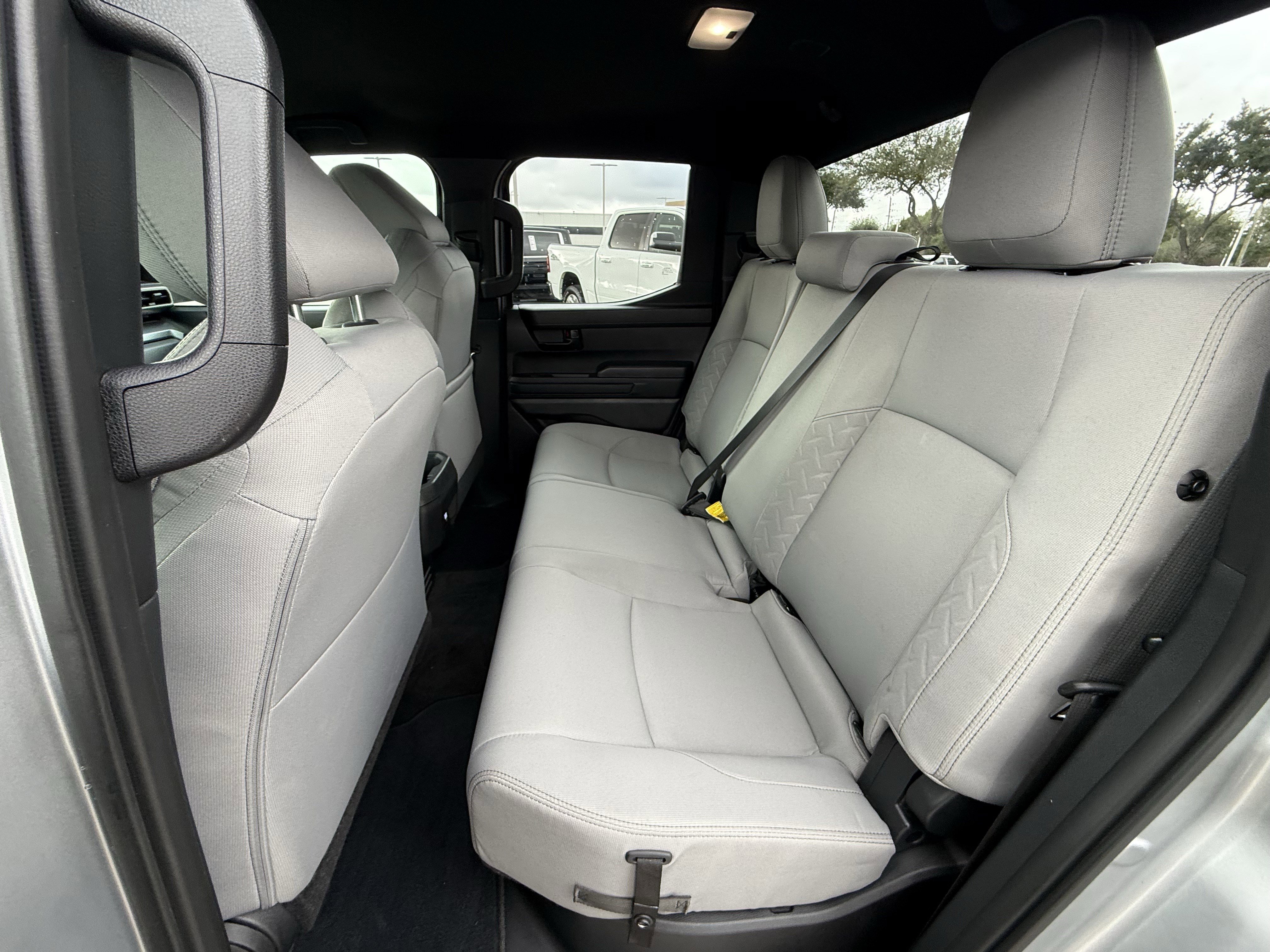 Used 2025 Toyota Tacoma SR5 image 30