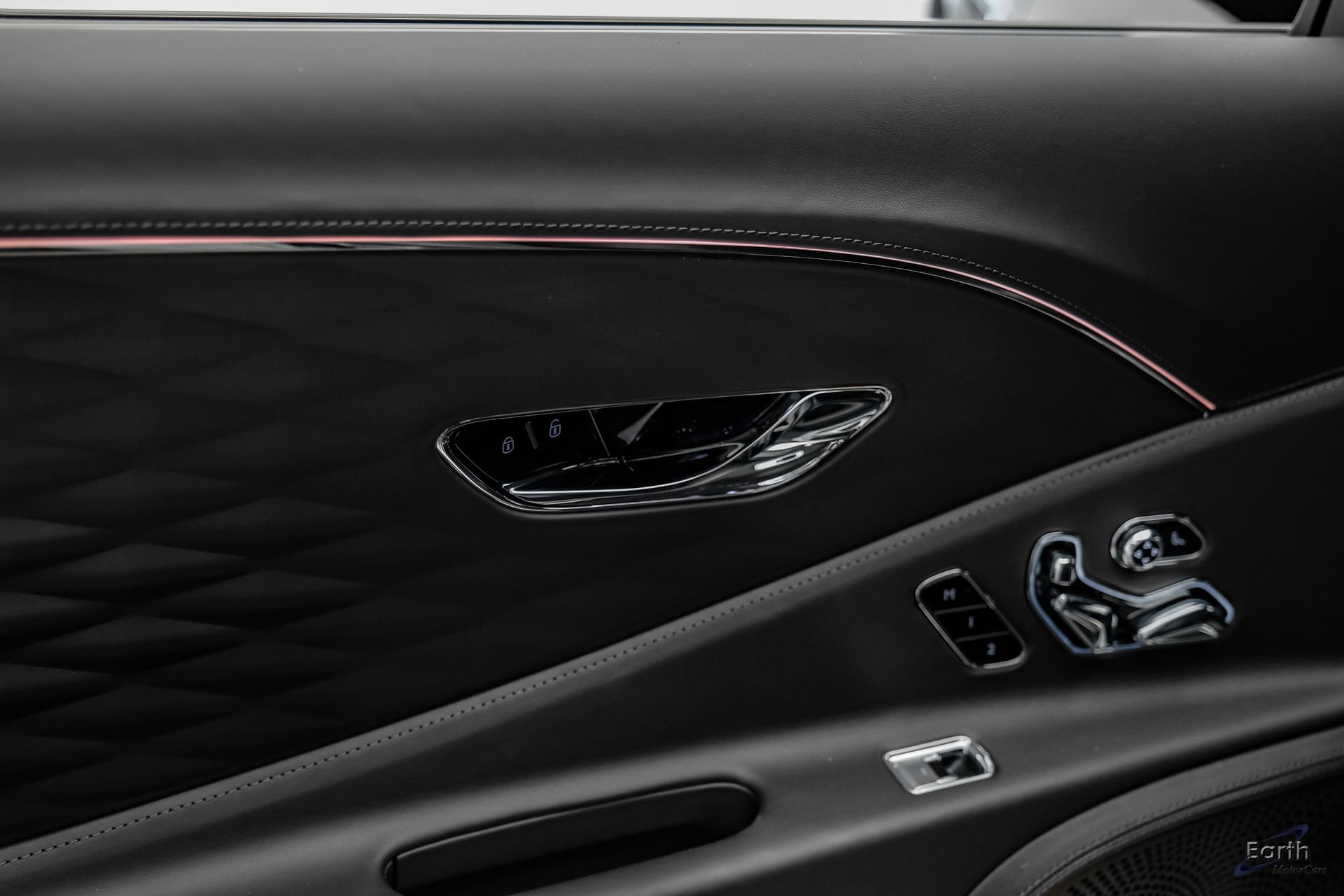 Used 2022 Bentley Flying Spur V8 AWD/4WD image 98