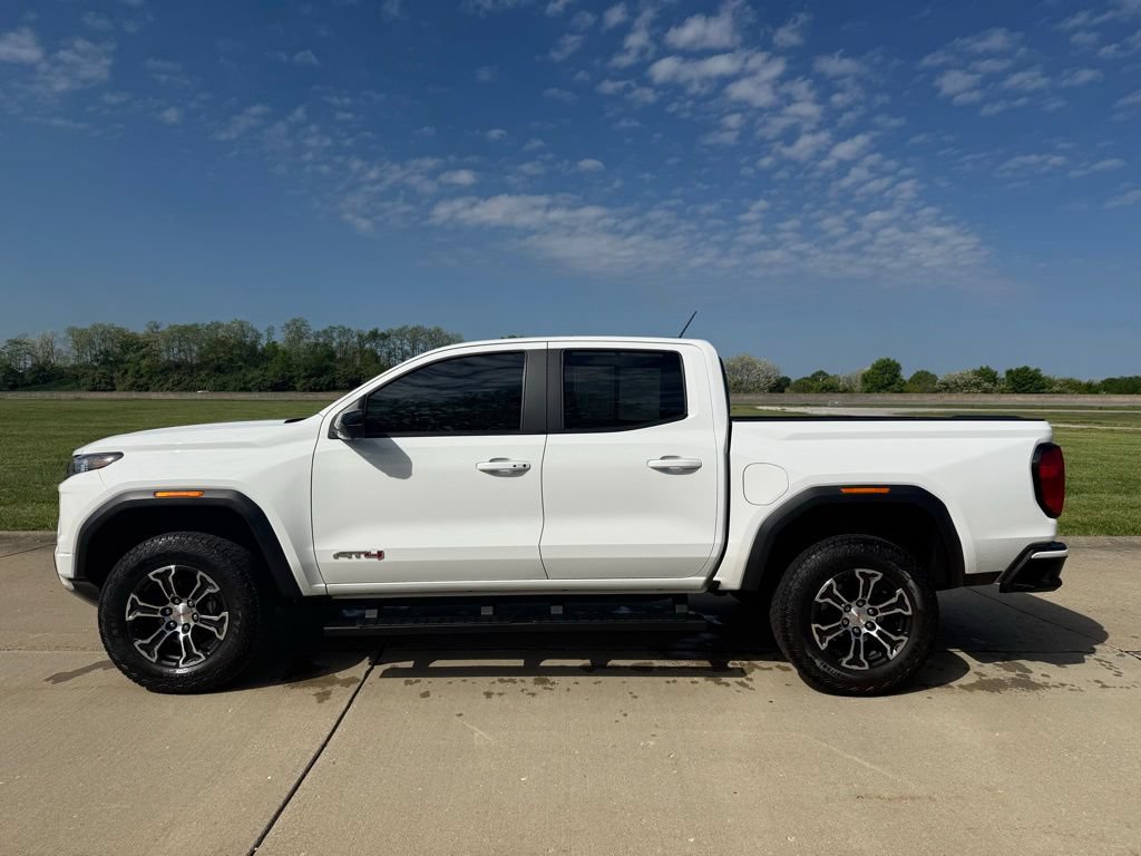 Used 2024 GMC Canyon AT4 w/ Technology Package AWD/4WD image 7