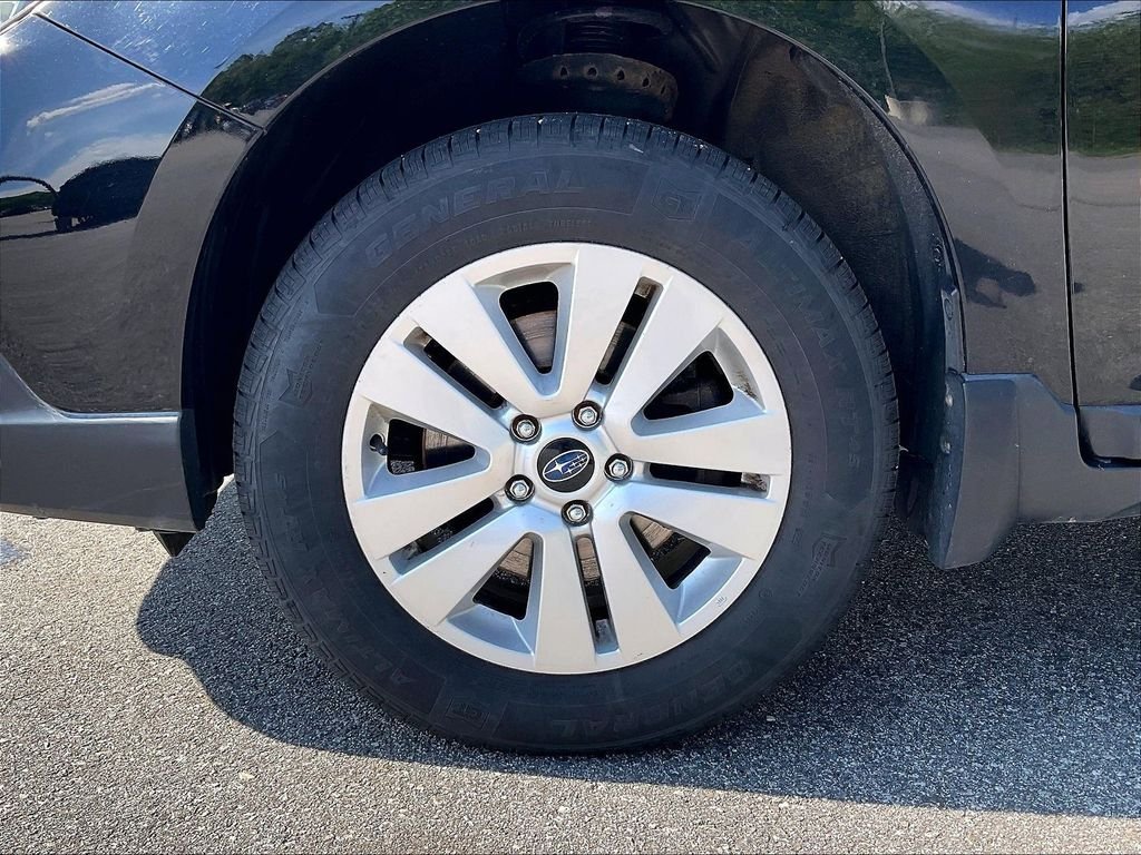 Used 2019 Subaru Outback 2.5i Premium AWD/4WD image 7