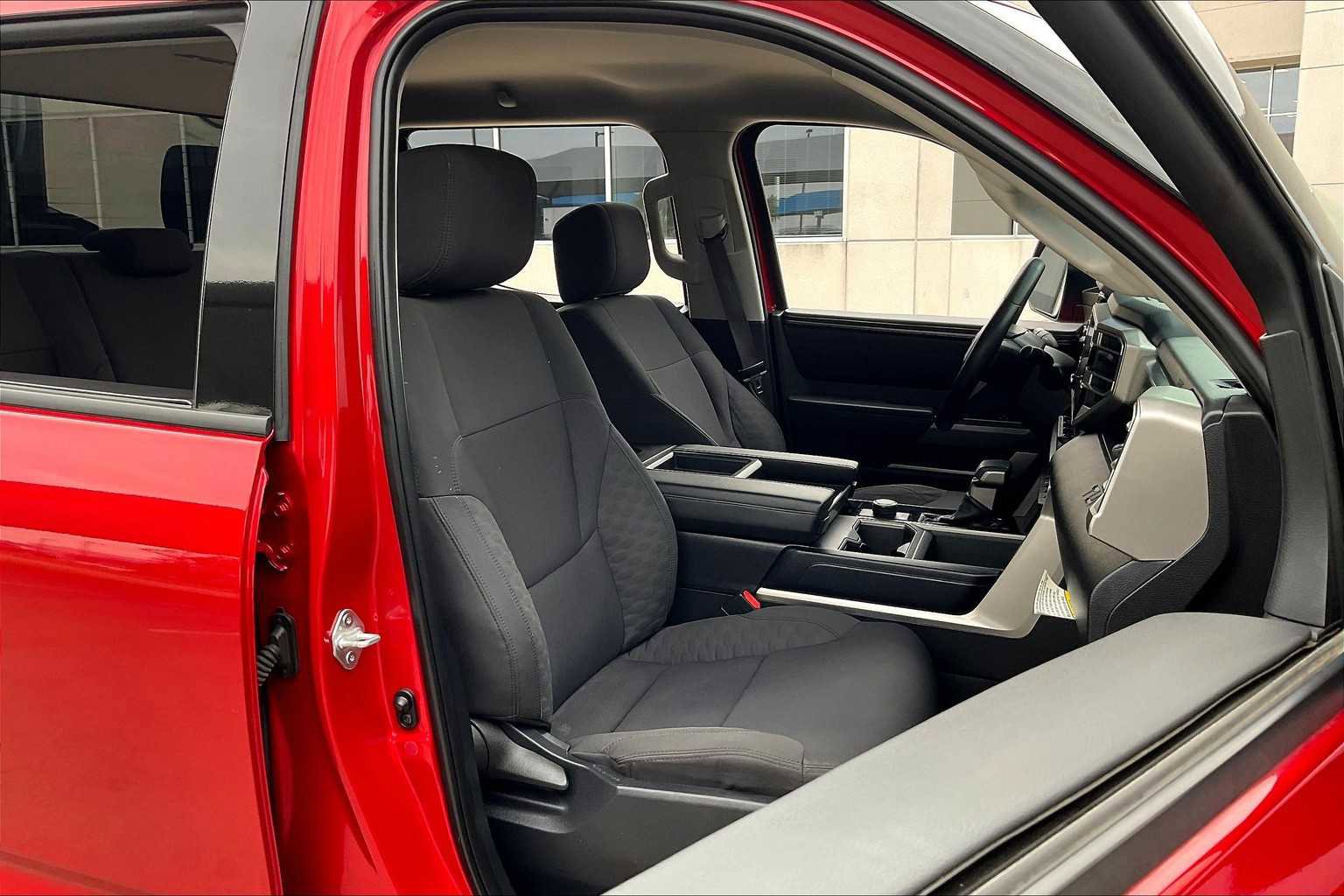 Used 2022 Toyota Tundra SR5 image 8