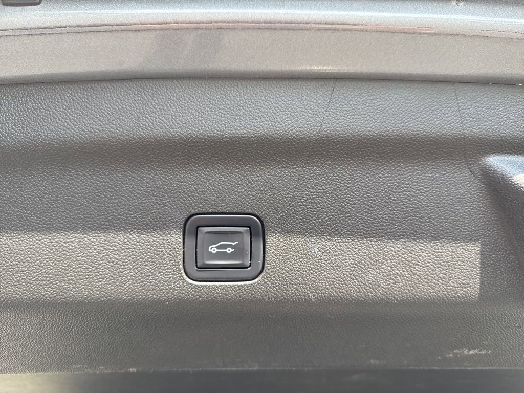 Used 2022 Chevrolet Tahoe Z71 AWD/4WD image 54