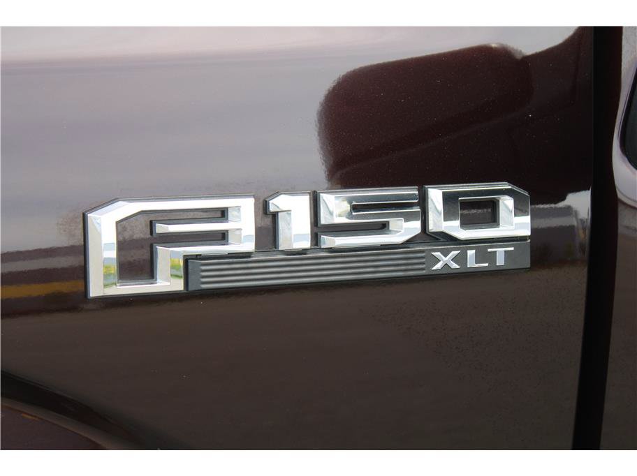 Used 2018 Ford F150 XLT w/ Equipment Group 302A Luxury AWD/4WD image 31