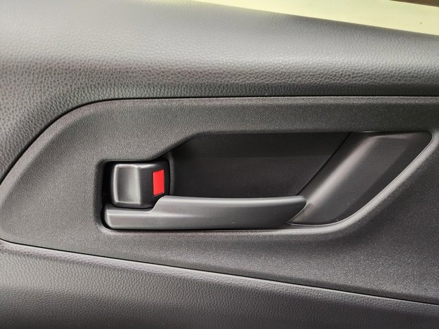 New 2026 Toyota Prius Plug-In Hybrid image 33