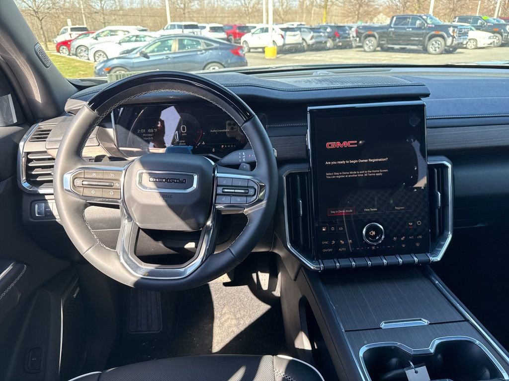 New 2026 GMC Acadia Denali w/ Super Cruise Package image 12