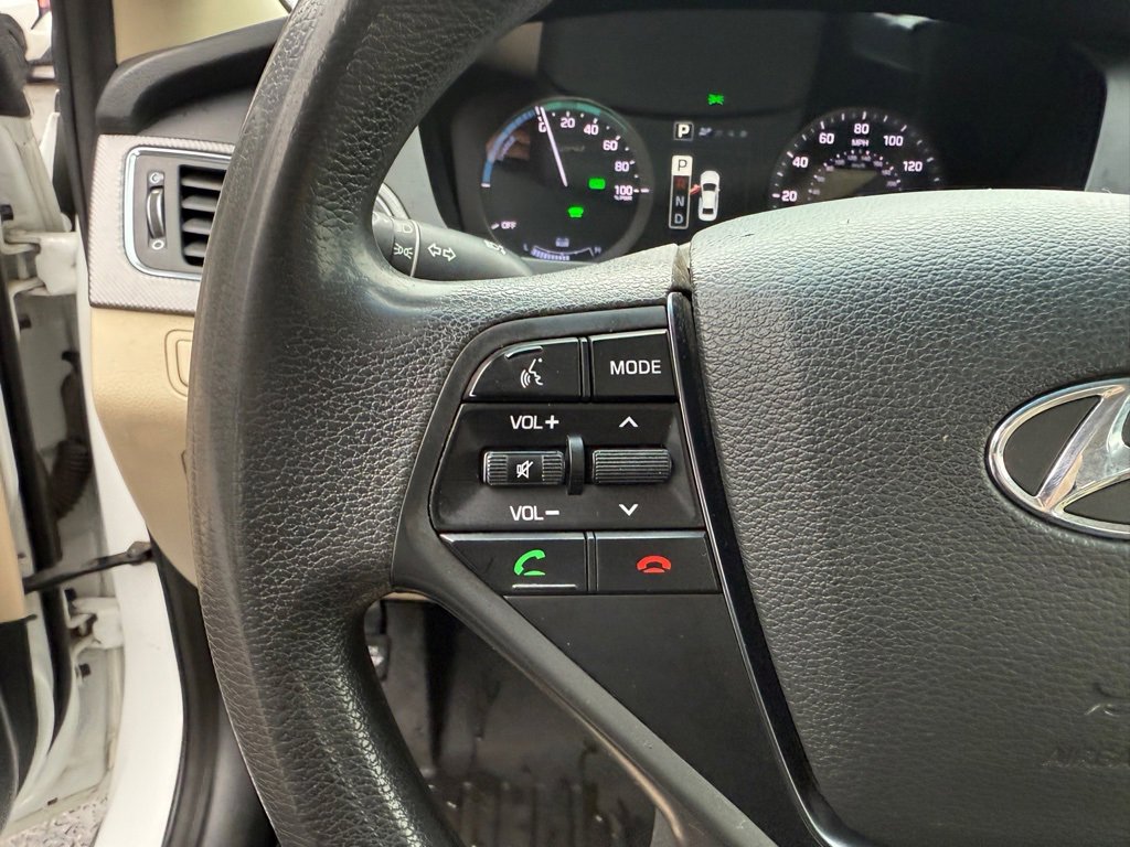 Used 2016 Hyundai Sonata SE image 26