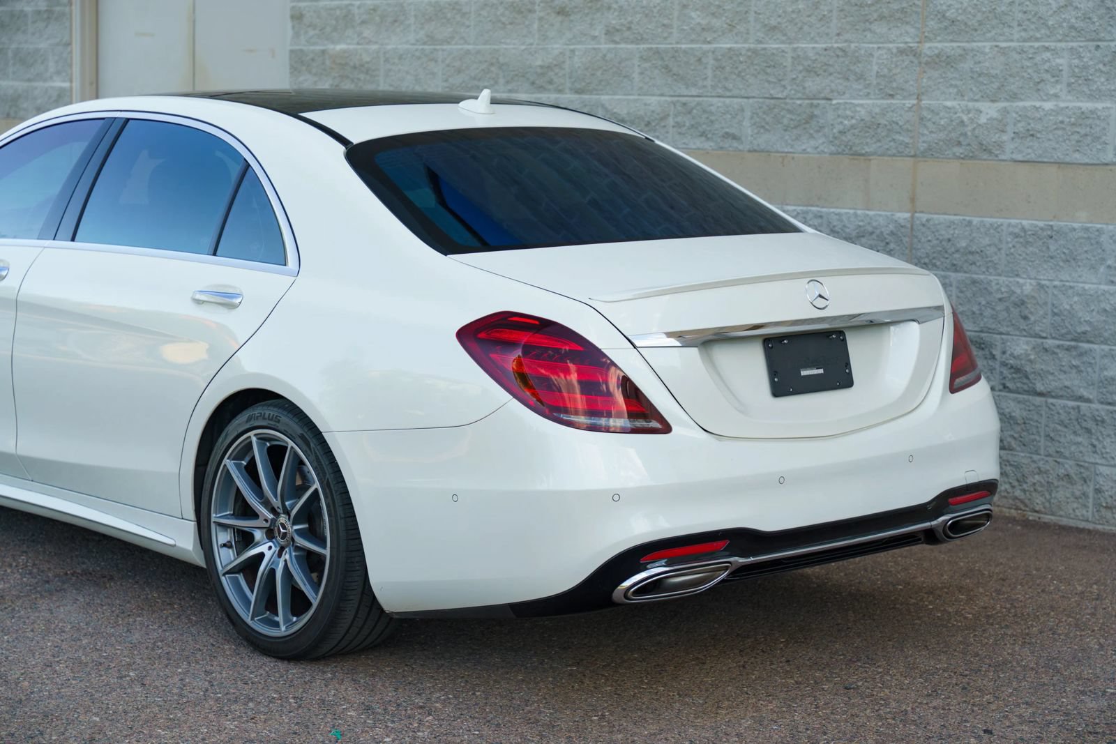 Used 2019 Mercedes-Benz S 450 Sedan image 9