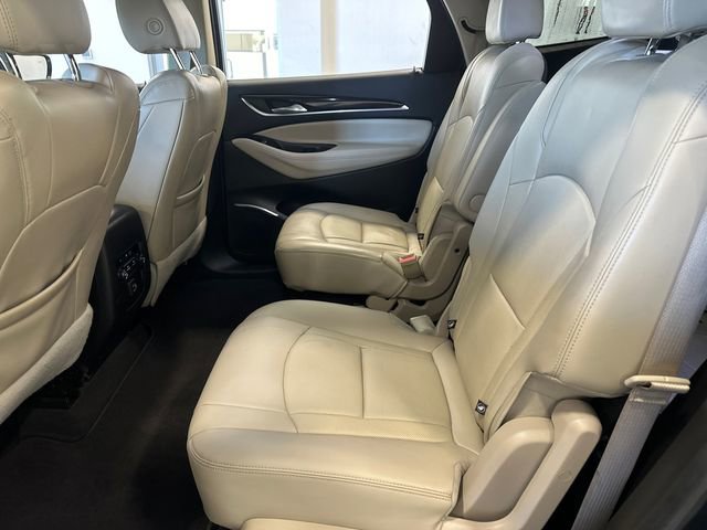 Used 2019 Buick Enclave Essence AWD/4WD image 30