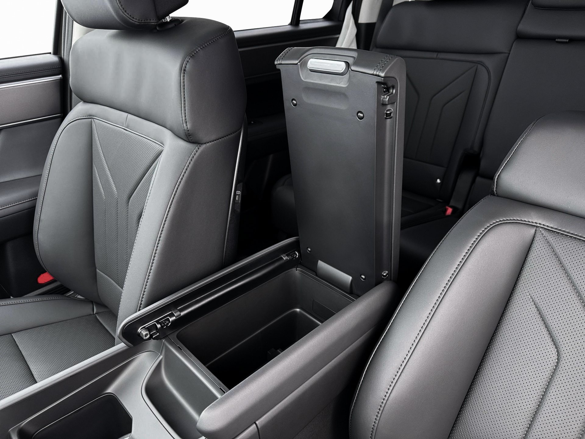 New 2026 Hyundai Santa Fe SEL FWD image 19