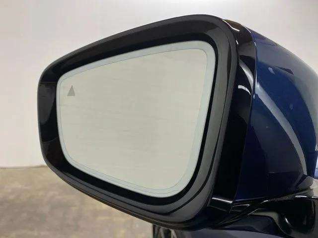 Used 2022 BMW 330i Sedan w/ Driving Assistance Package RWD image 96