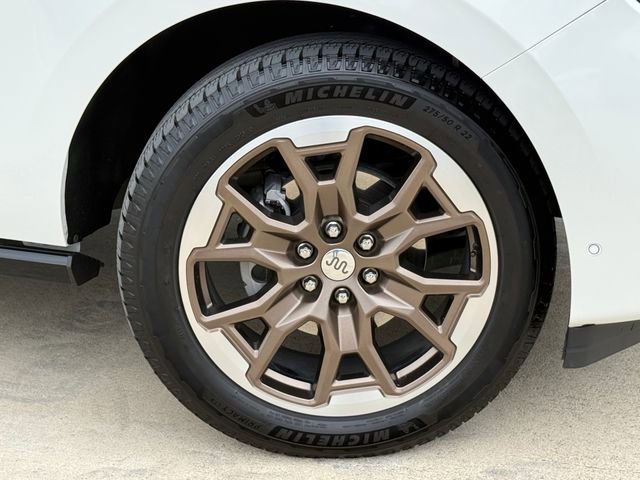 Used 2025 Ford Expedition Max King Ranch AWD/4WD image 2