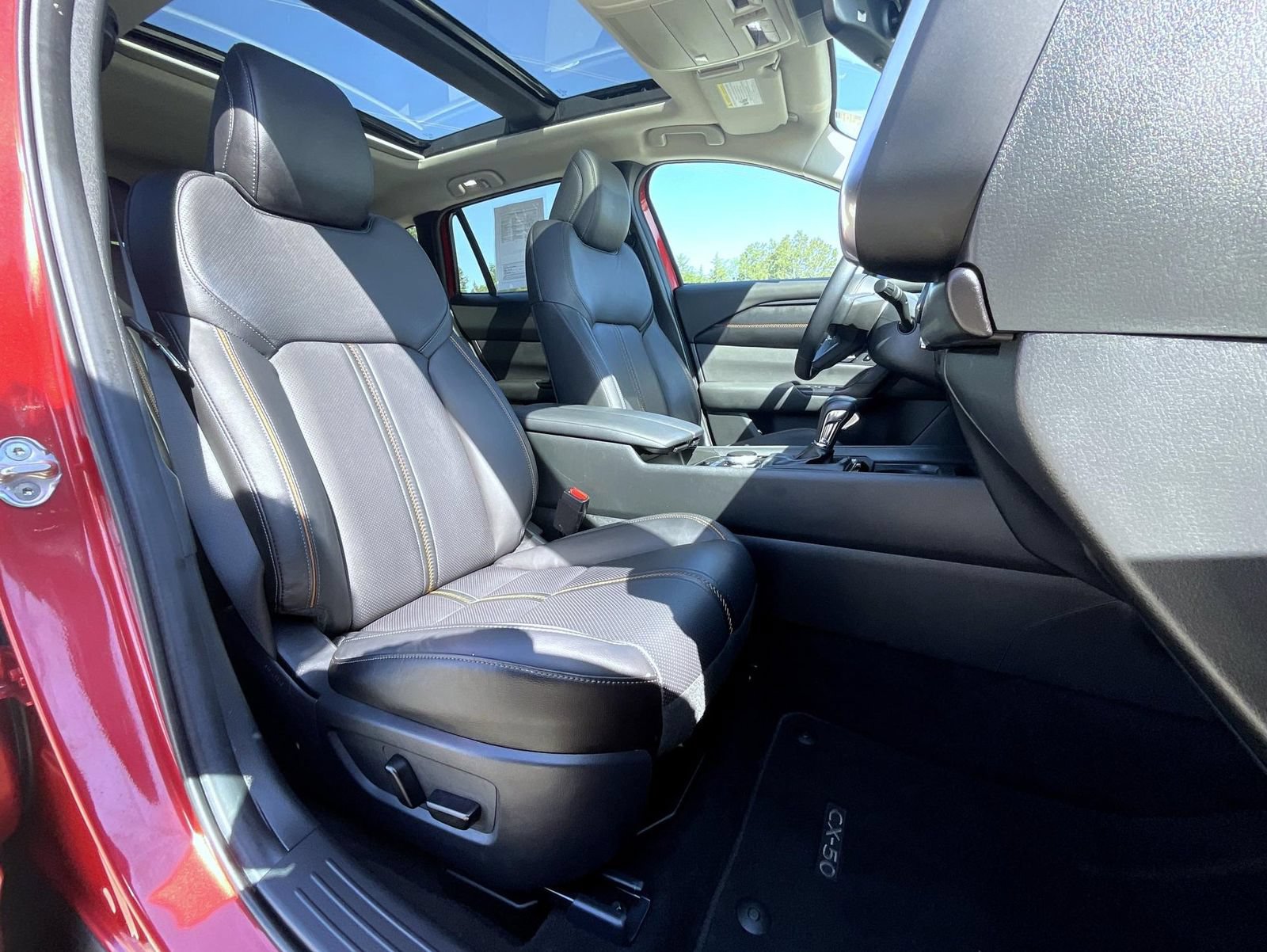 Used 2025 MAZDA CX-50 AWD 2.5 S w/ Premium Plus Pkg image 16