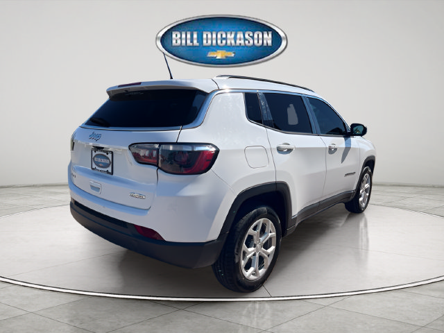 Used 2024 Jeep Compass Latitude AWD/4WD image 8