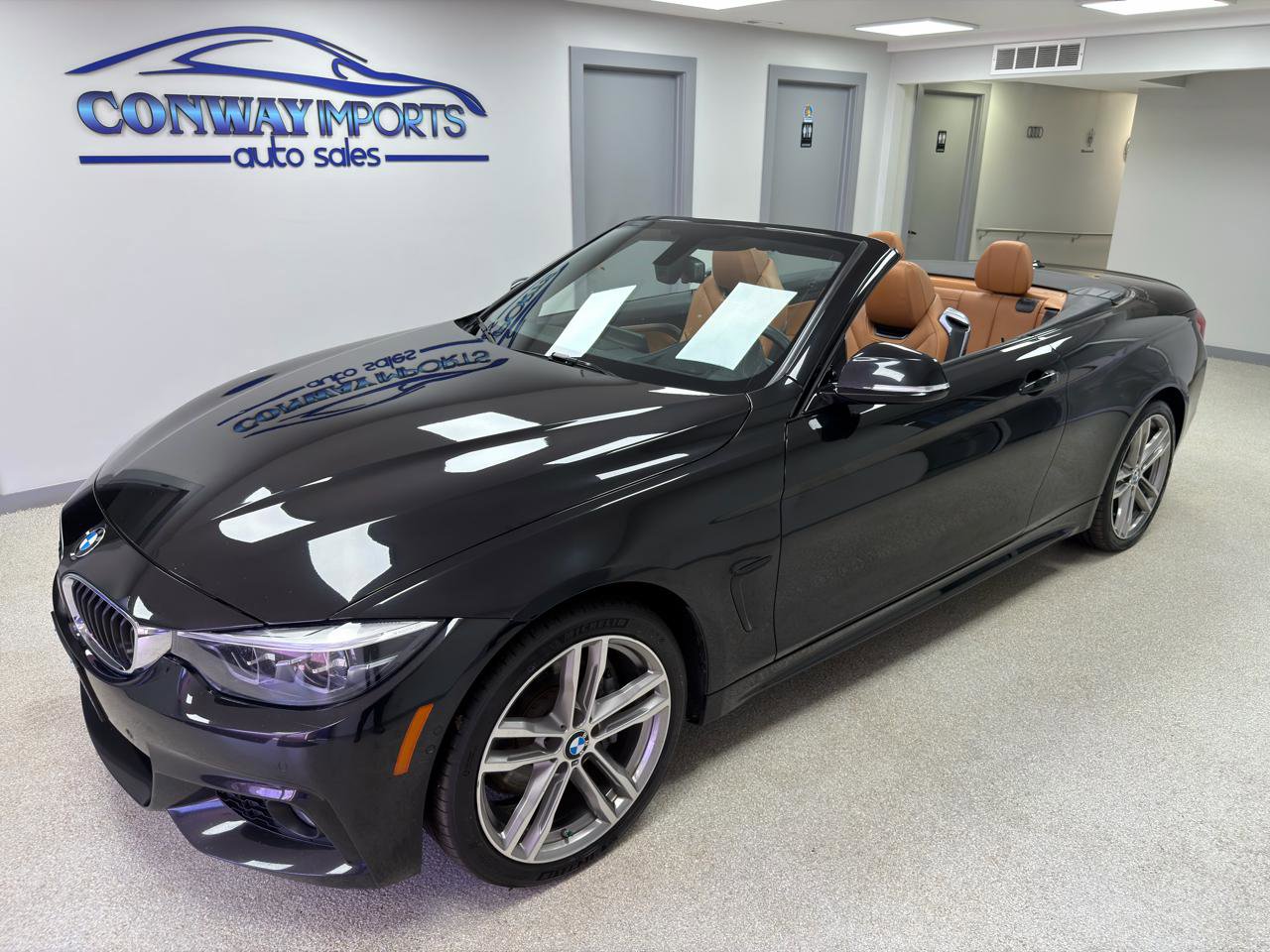 Used 2019 BMW 440i xDrive Convertible w/ M Sport Package image 4