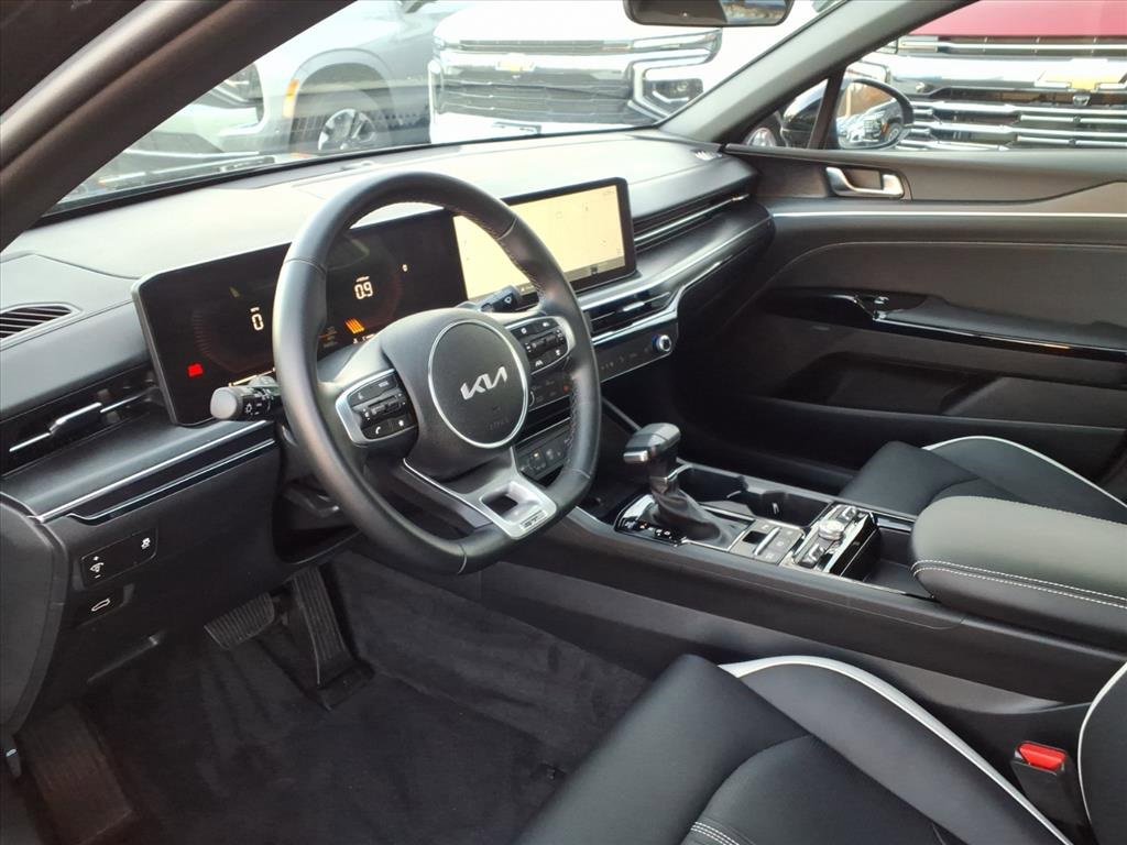 Used 2025 Kia K5 GT-Line w/ GT-Line Premium Package image 13