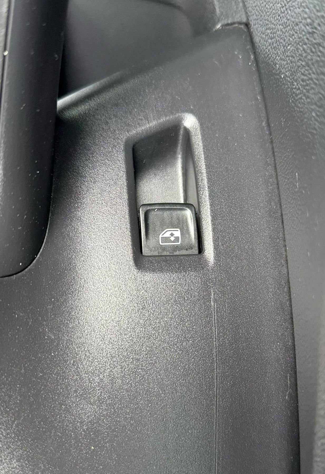 Used 2019 Volkswagen Jetta S w/ Driver Assistance Package FWD image 31