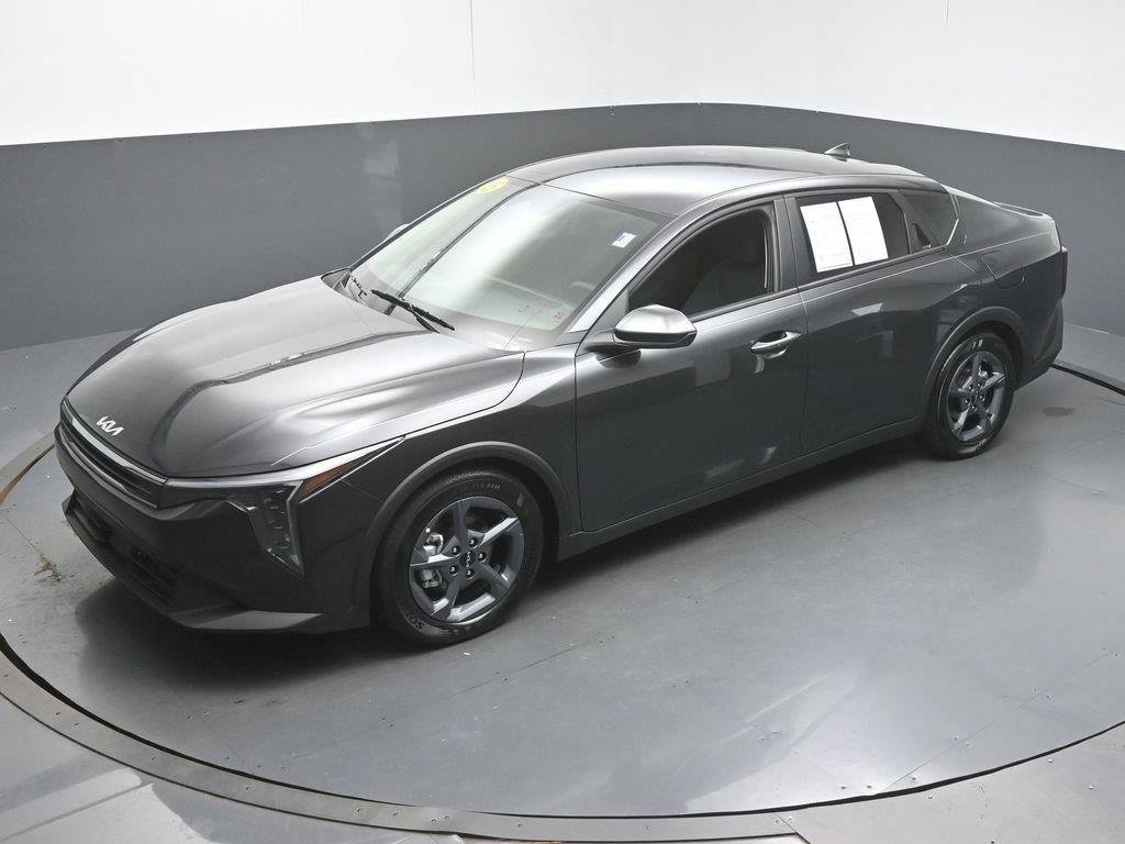 Used 2025 Kia K4 FWD image 41