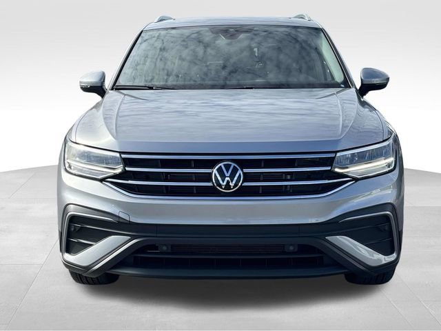 Used 2024 Volkswagen Tiguan SE video 2