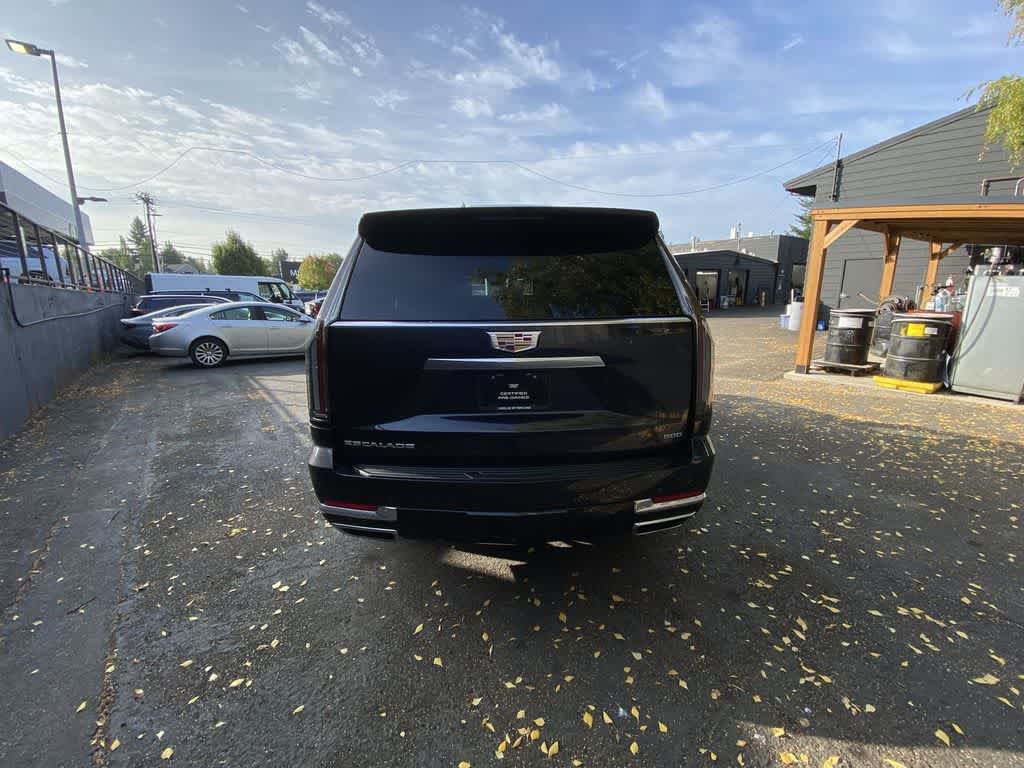 Used 2025 Cadillac Escalade Premium Luxury Platinum w/ LPO, Floor Liner Package AWD/4WD image 5