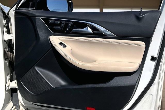 Used 2018 INFINITI QX30 Premium w/ Navigation Package image 24