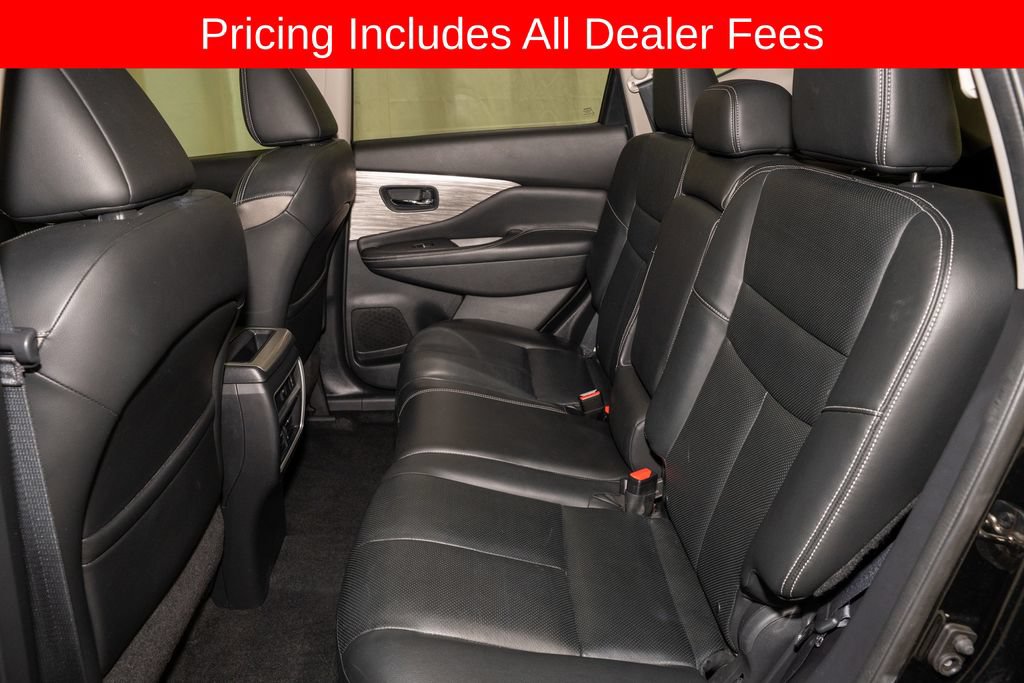 Used 2016 Nissan Murano Platinum w/ Platinum Technology Package FWD image 9