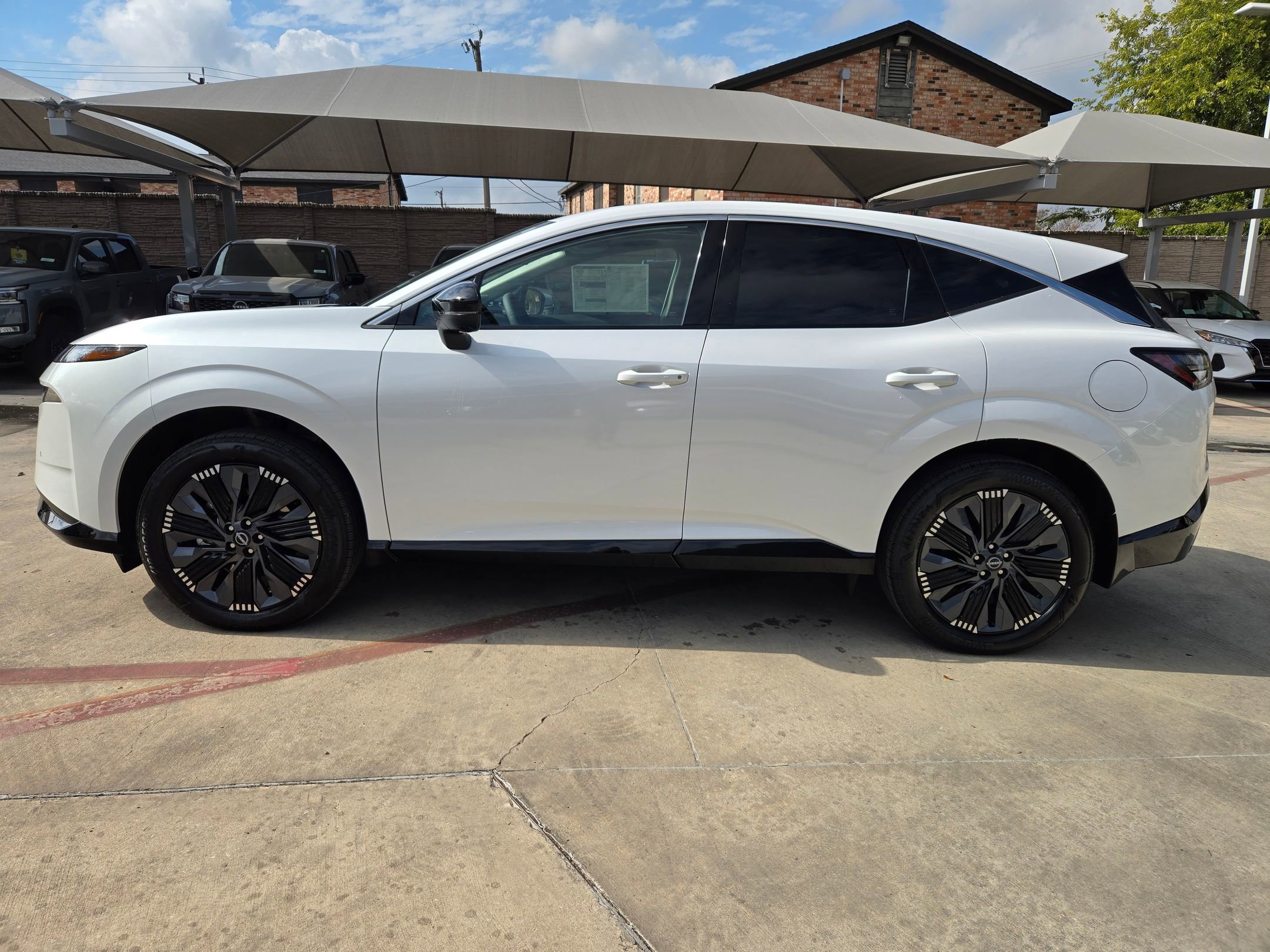 New 2026 Nissan Murano Platinum image 6