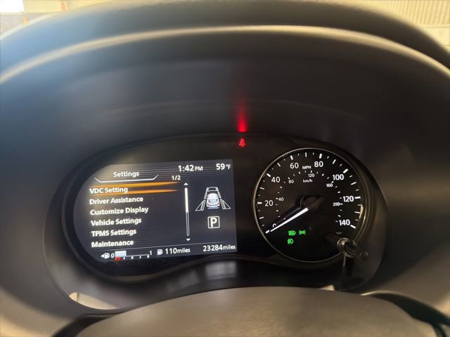 Certified 2023 Nissan Kicks SR w/ SR Premium Package FWD image 22