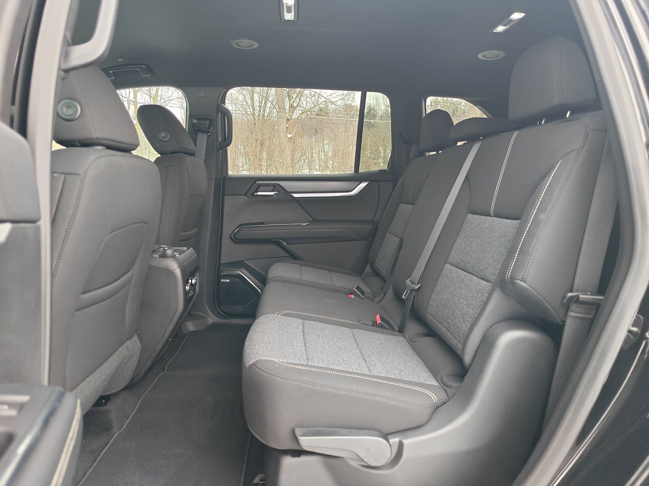 Used 2025 GMC Acadia Elevation w/ LPO, Floor Liner Package image 14