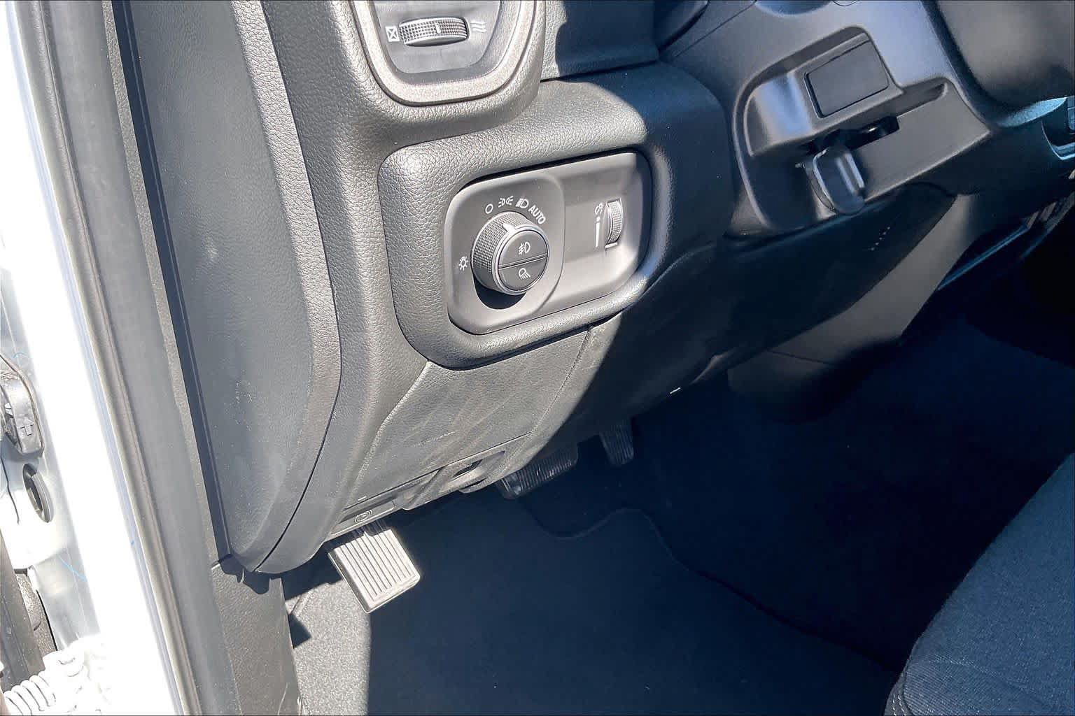 New 2027 RAM 2500 Tradesman AWD/4WD image 18