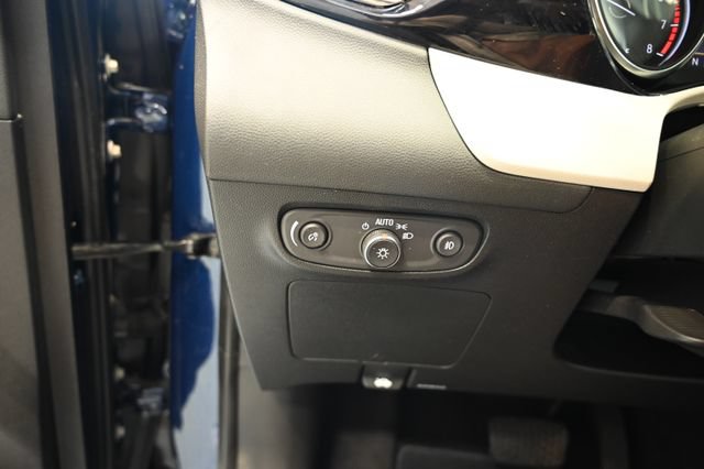 Used 2023 Buick Encore GX Preferred FWD image 23