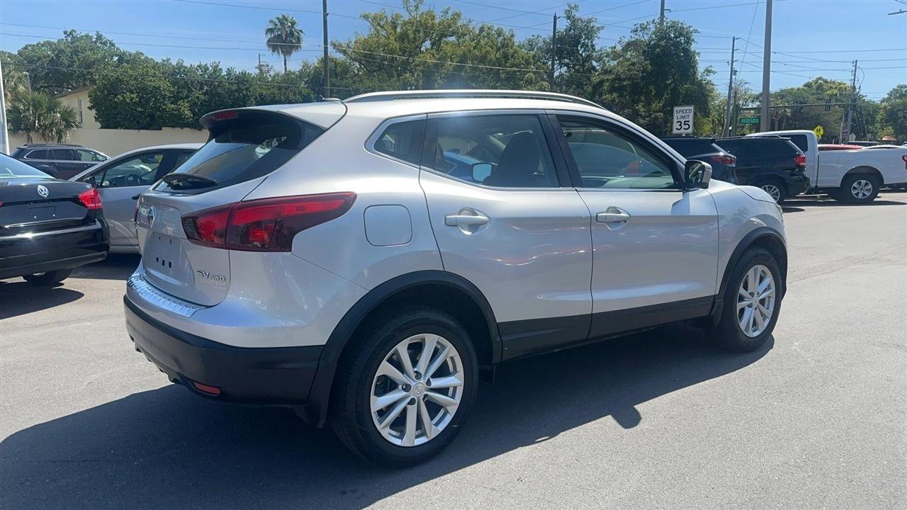 Used 2017 Nissan Rogue Sport SV w/ SV Premium Package AWD/4WD image 11