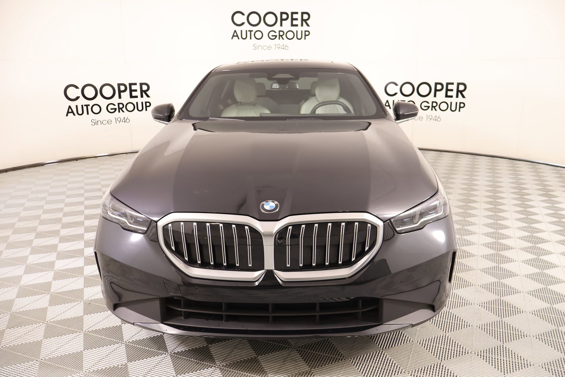 Used 2024 BMW 530i 530i w/ Premium Package image 10