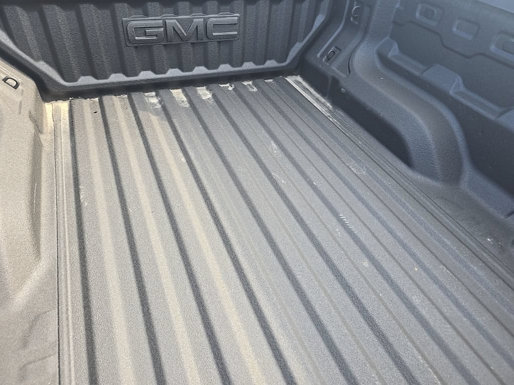 Used 2026 GMC Canyon AT4 w/ AT4 Premium Package AWD/4WD image 6