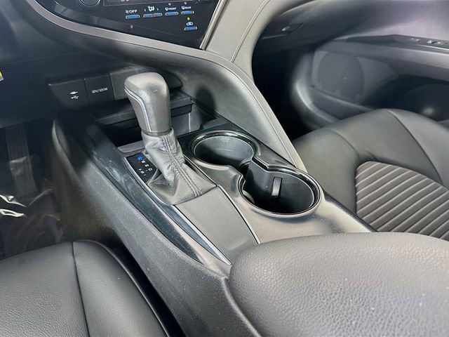 Certified 2019 Toyota Camry SE FWD image 24