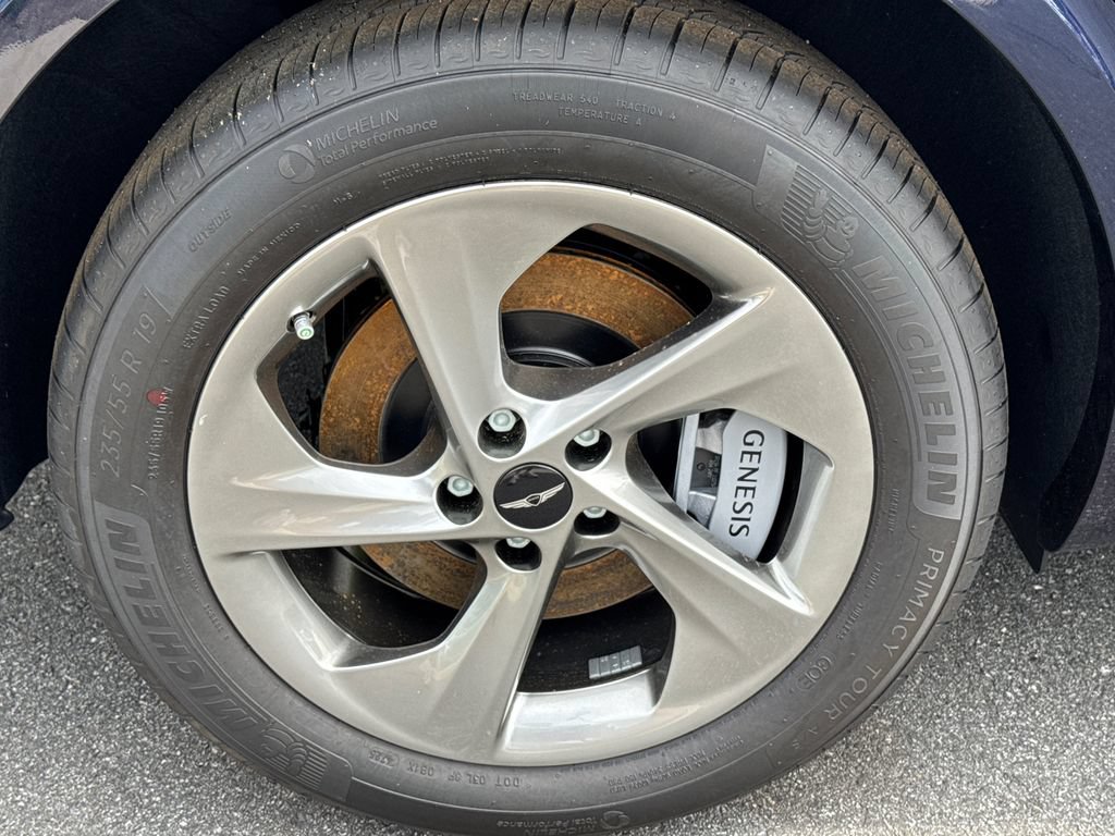 New 2026 Genesis GV70 2.5T Select AWD/4WD image 17