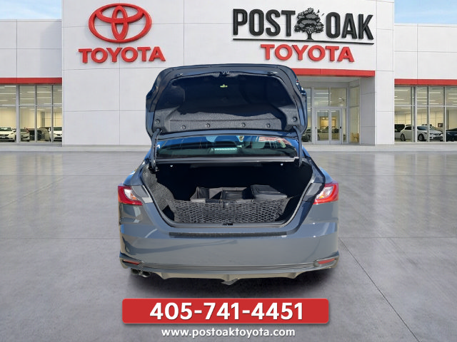 New 2026 Toyota Camry SE w/ Convenience Package FWD image 13