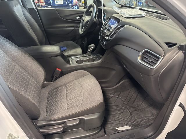 Used 2024 Chevrolet Equinox LT image 39