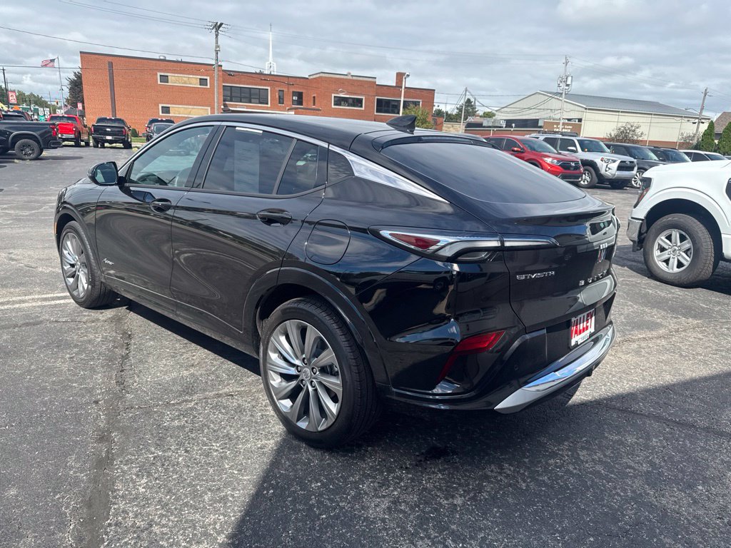 Used 2026 Buick Envista Avenir FWD image 6