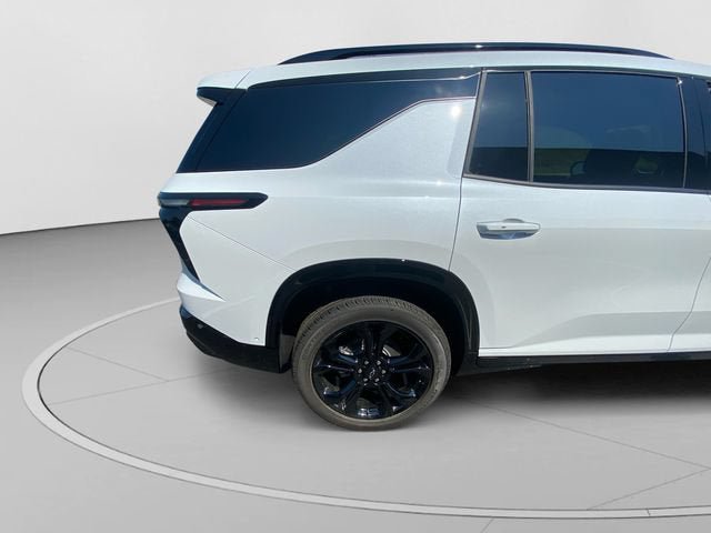 New 2027 Chevrolet Traverse RS AWD/4WD image 26