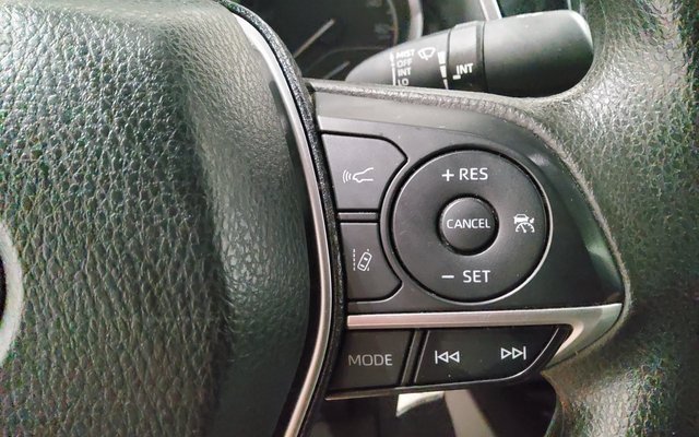 Used 2023 Toyota Camry LE image 32