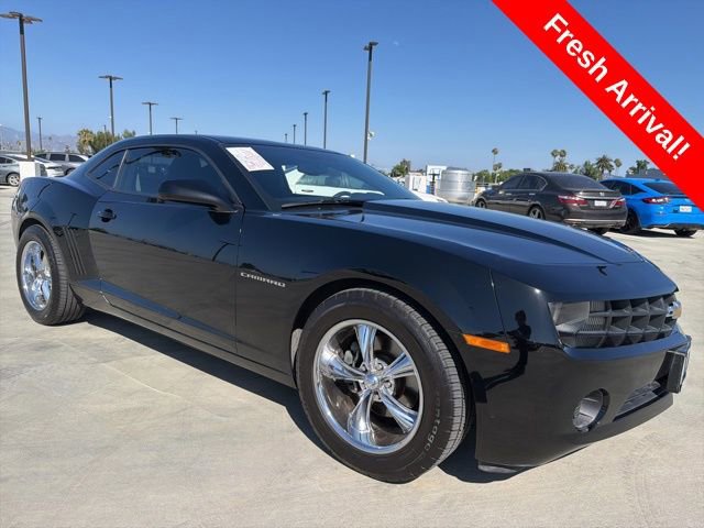 Used 2012 Chevrolet Camaro LS RWD image 1
