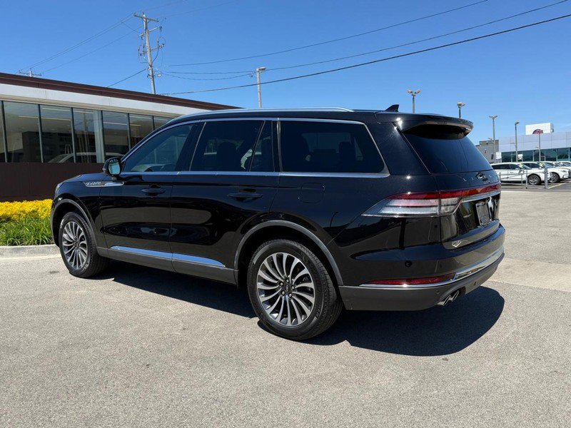 Certified 2023 Lincoln Aviator Reserve w/ Elements Package Plus AWD/4WD image 8