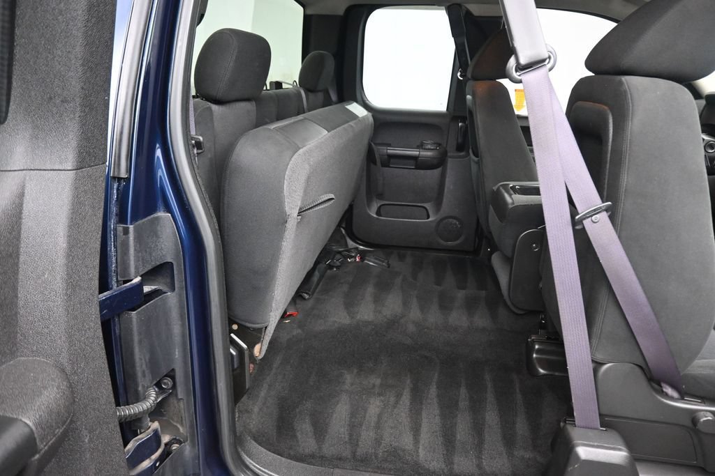 Used 2011 Chevrolet Silverado 1500 LS AWD/4WD image 47