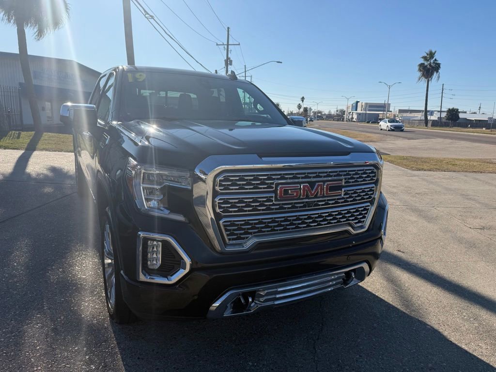 Used 2019 GMC Sierra 1500 Denali w/ Denali Ultimate Package image 4