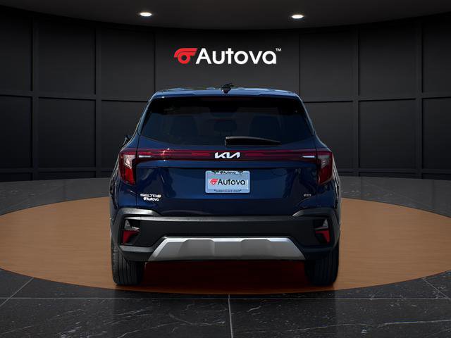 Used 2026 Kia Seltos LX AWD/4WD image 4